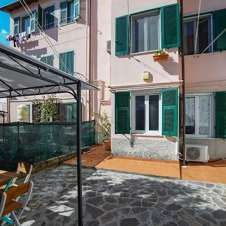 La Casetta Di Pia * La Spezia